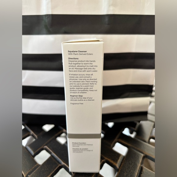 The Ordinary Squalane Cleanser - Picture 3 of 5